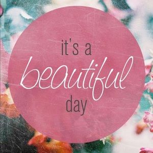 Happy Monday everyone! ♥️